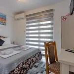 Stipe פורץ