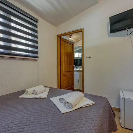 Stipe Guest house *