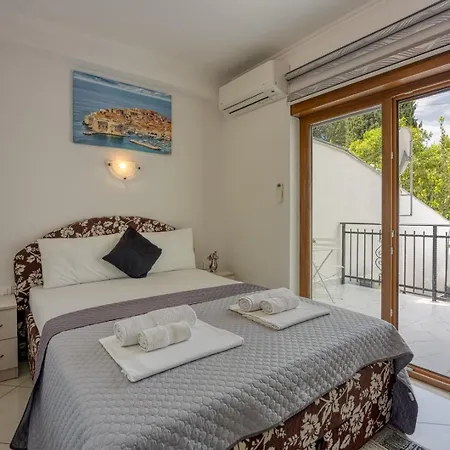 Stipe Guest house *
